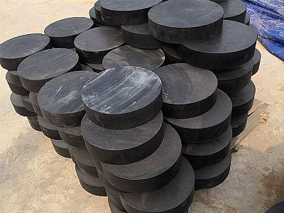 武都区板式橡胶支座由若干层橡胶片与薄钢板经加压硫化